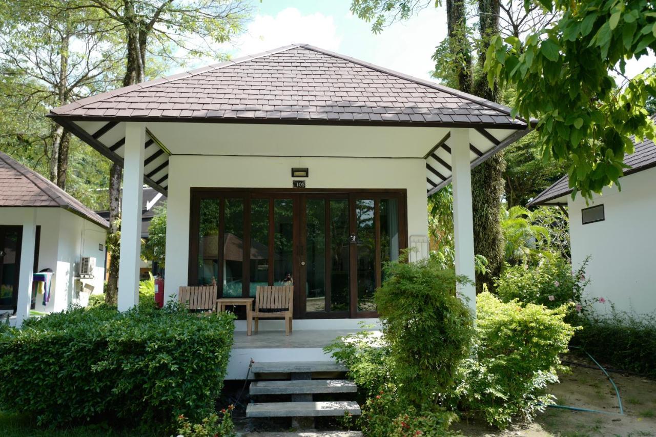 Nature Beach Resort Koh Chang Exterior photo